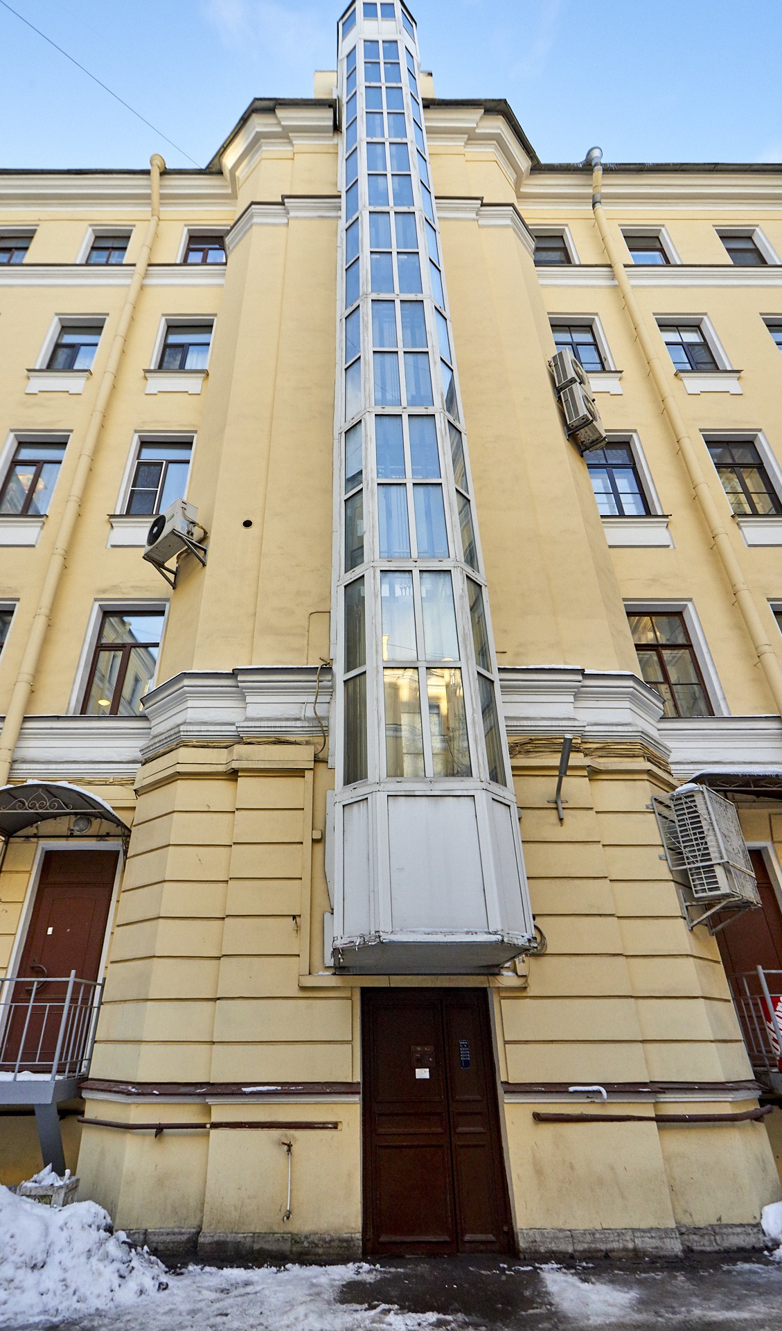 г. Санкт-Петербург, ул. Шпалерная, д. 34, лит. Б - фасад здания