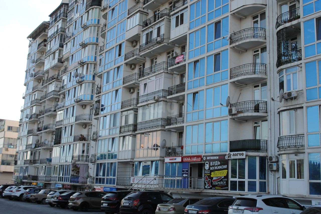 г. Севастополь, ул. Пожарова, д. 20, к. 2 - фасад здания
