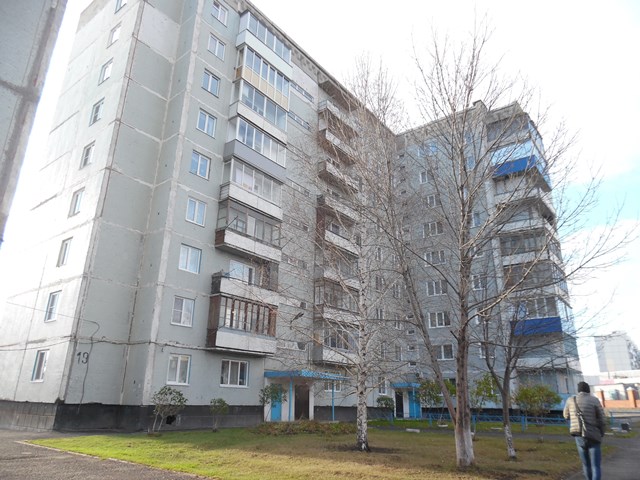 обл. Кемеровская, г. Белово, мкр. 3-й, д. 19 - фасад здания
