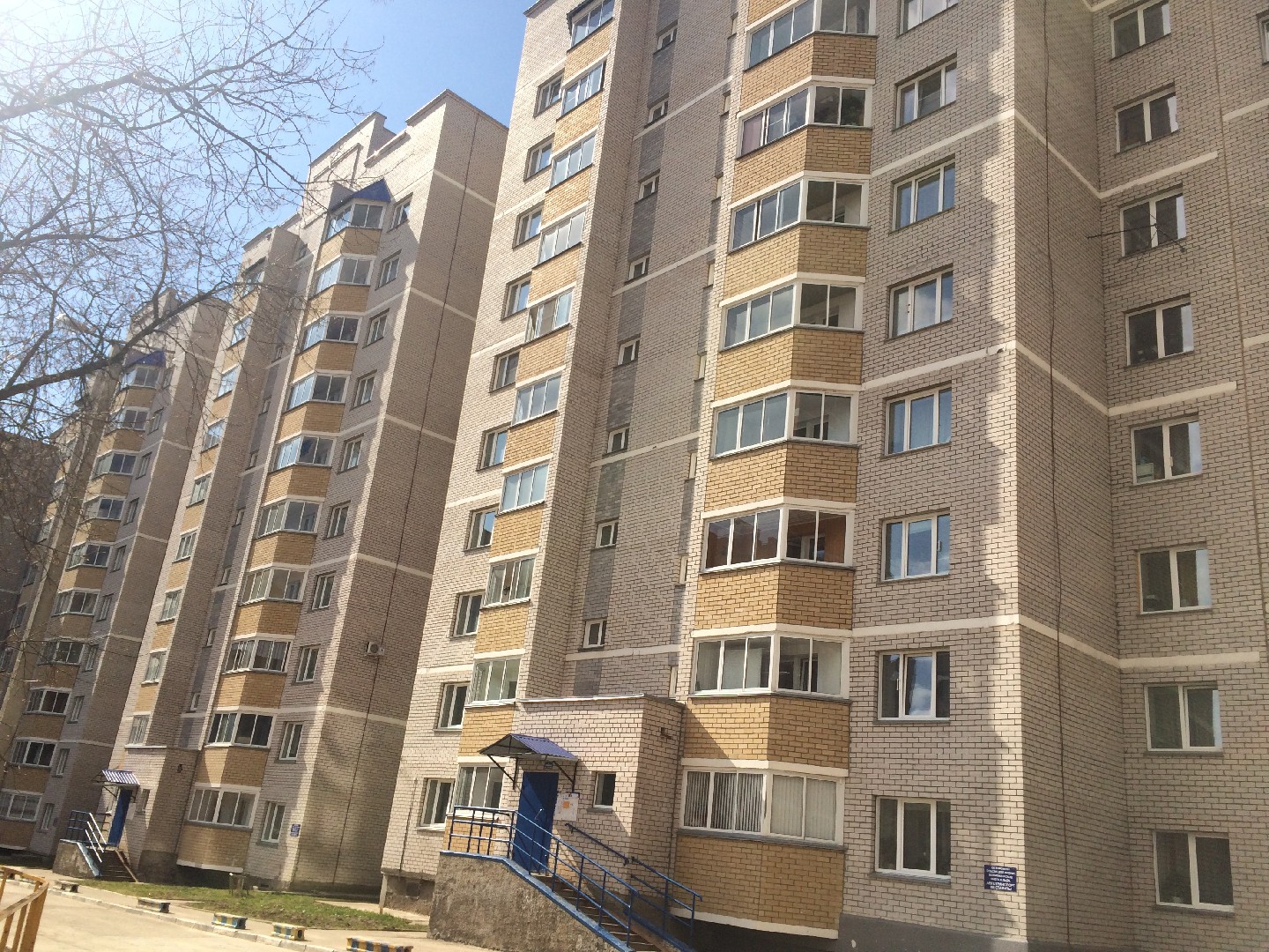 Купить 1 Комнатную Киров Солнечная 31