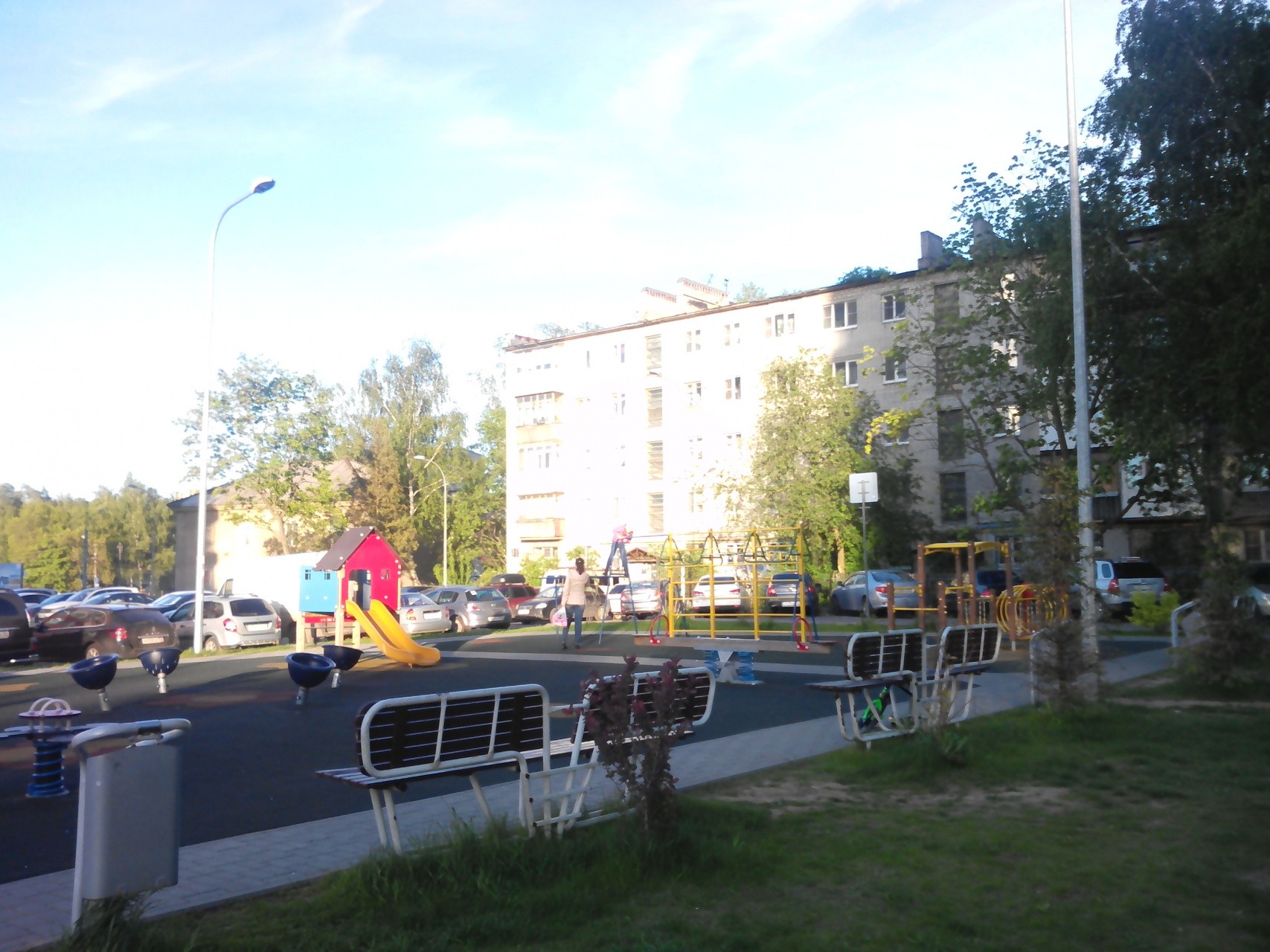 Г нижний новгород пр гагарина. Проспект Гагарина 119 в Нижний Новгород. Гагаринские высоты двор. Двор Гагарина 52. Проспект Гагарина 99к2 нет воды.