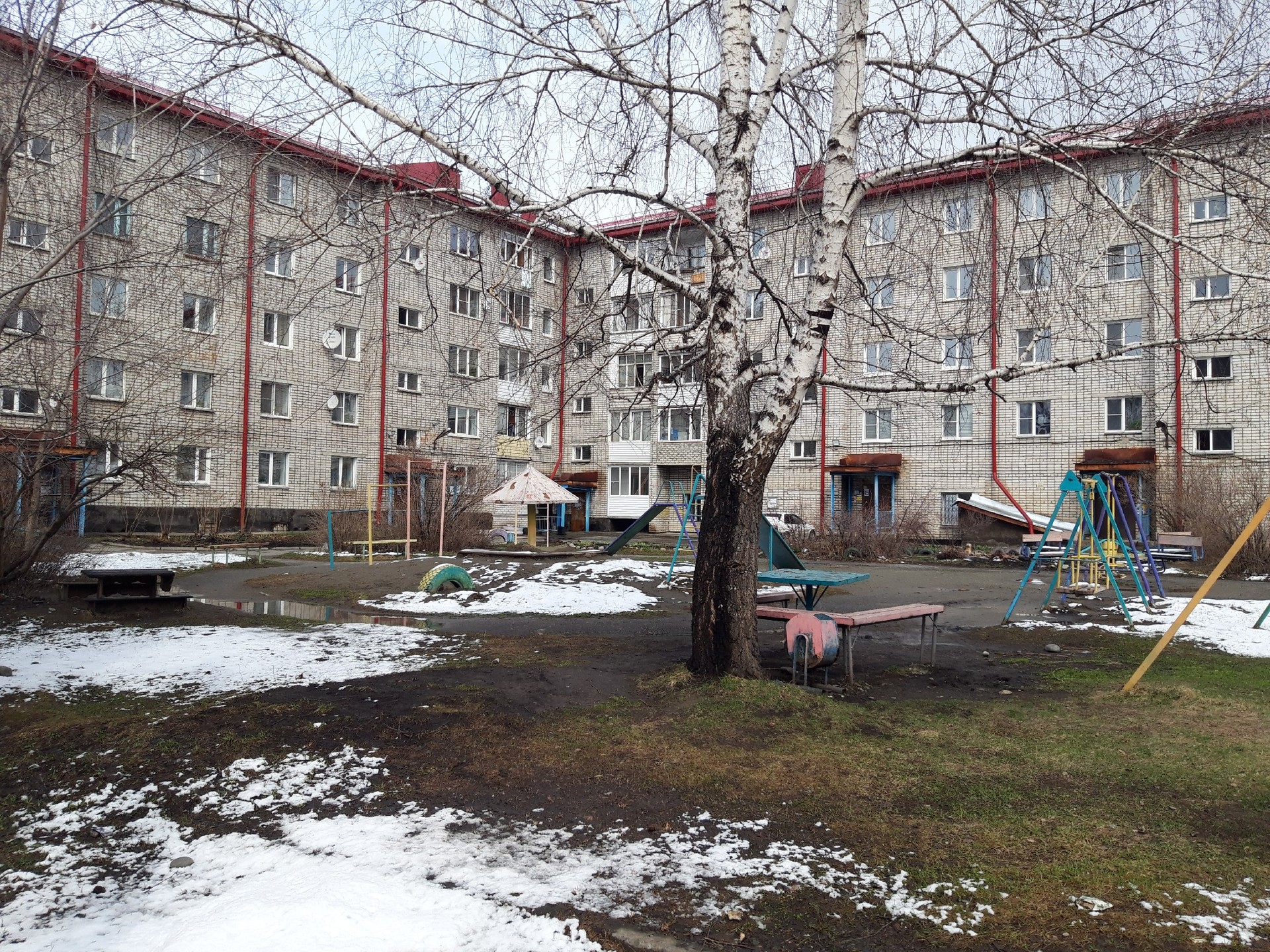 Респ. Алтай, г. Горно-Алтайск, пр-кт. Коммунистический, д. 91 - фасад здания