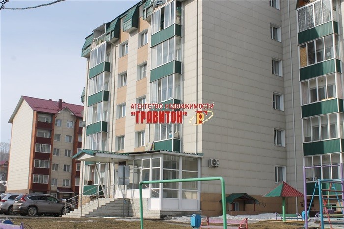 Респ. Алтай, г. Горно-Алтайск, ул. П.Сухова, д. 12 - фасад здания