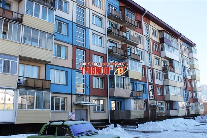 Респ. Алтай, г. Горно-Алтайск, ул. Чорос-Гуркина Г.И., д. 74 - фасад здания