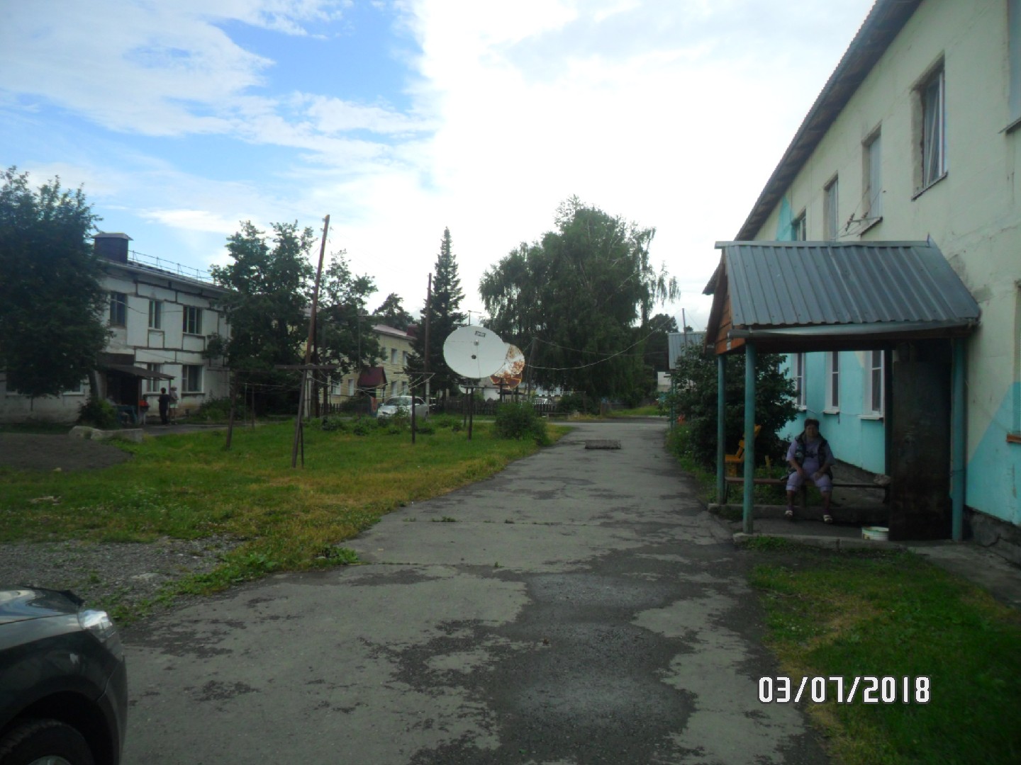Респ. Алтай, р-н. Майминский, с. Соузга, ул. Центральная, д. 23, к. 3 - придомовая территория