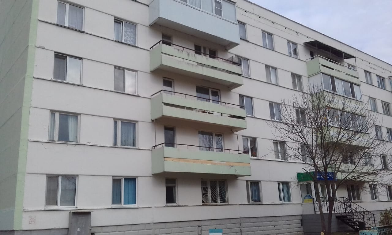 Респ. Башкортостан, г. Агидель, ул. Академика Курчатова, д. 3А - фасад здания