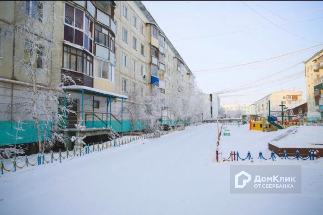 Якутск 7. Бестужева Марлинского 1 Якутск. Бестужева Марлинского 1/1 Якутск. Якутск, ул. Бестужева Марлинского 9/4. Якутск Бестужева-Марлинского 7/4.