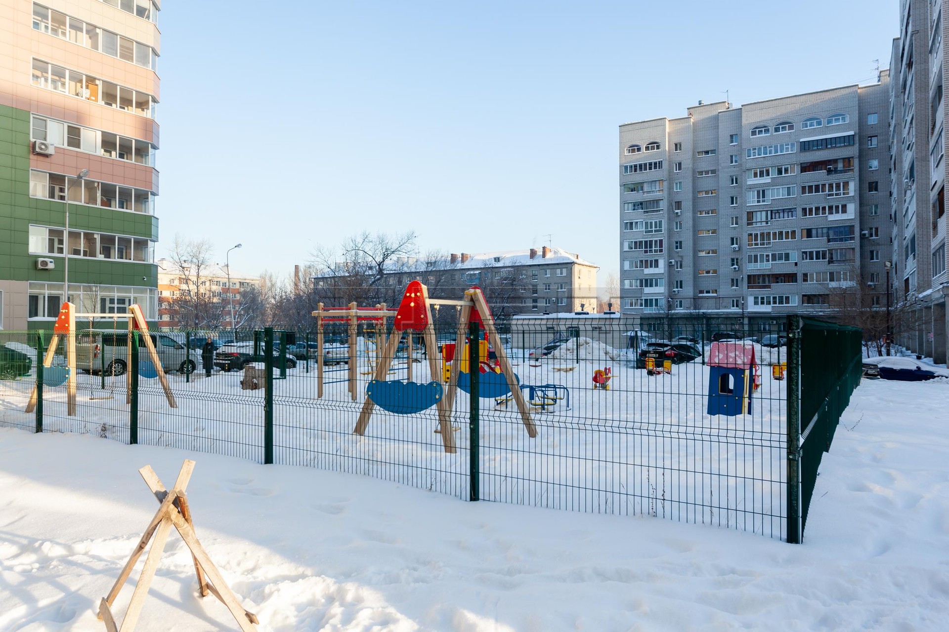 Г казань ул хади такташа. Улица Хади Такташа Казань. Хади Такташа 119. Хади Такташ Казань улица 119. Хади Такташа 121.