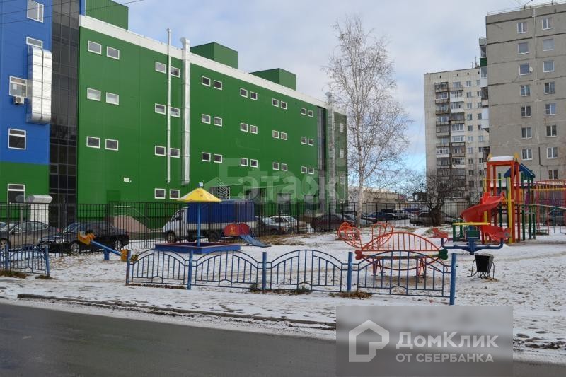 Город тобольск 6 микрорайон. Тобольск 6 микрорайон 37д. Тобольск 6 микрорайон 37 дом. 6 Мкр 1 Тобольск. Тобольск 7 микрорайон дом 37г.