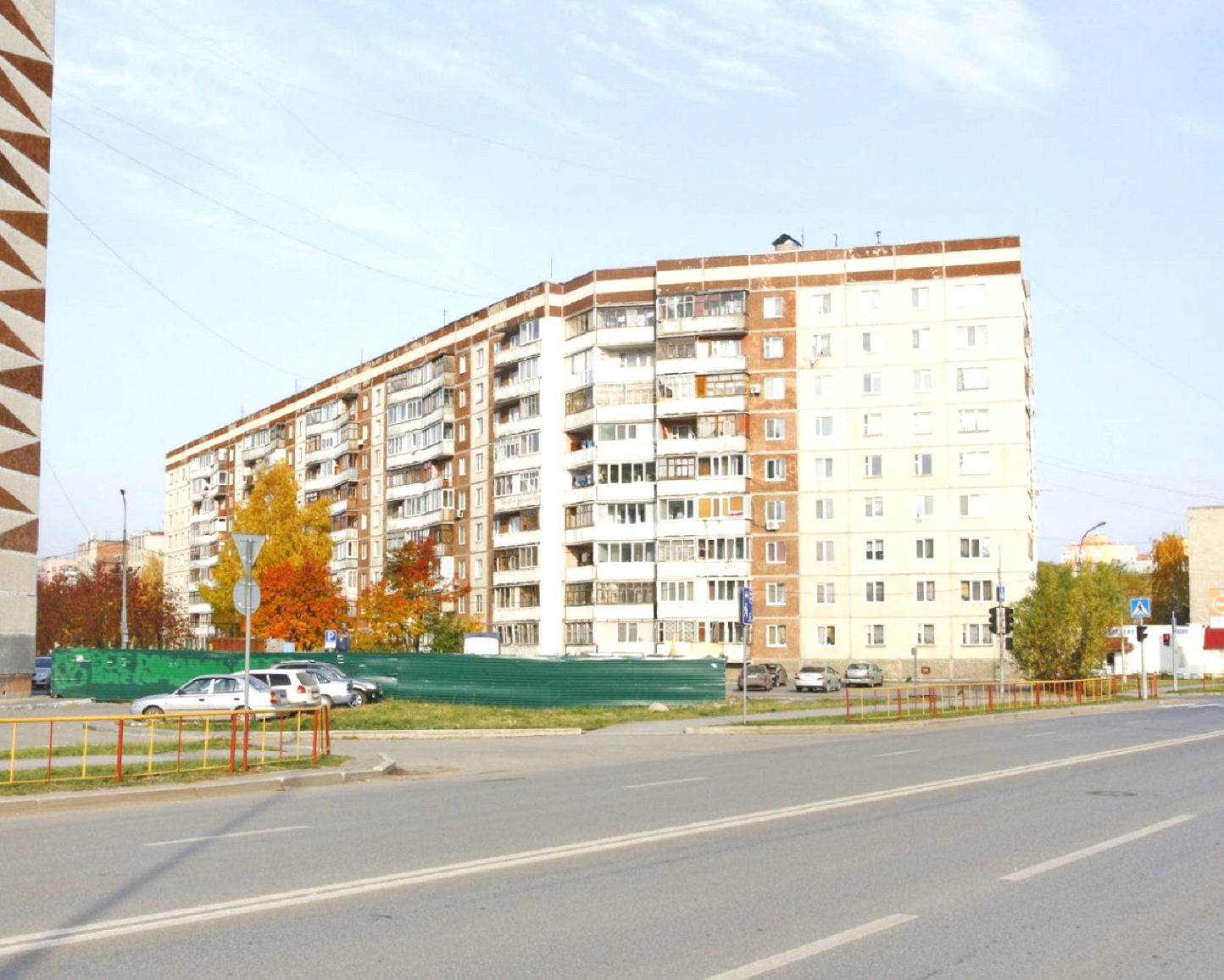 Метры тюмень. Тюмень, ул. Самарцева, 20. Самарцева 20. Самарцева 19в Тюмень. Тюмень Самарцева 5.